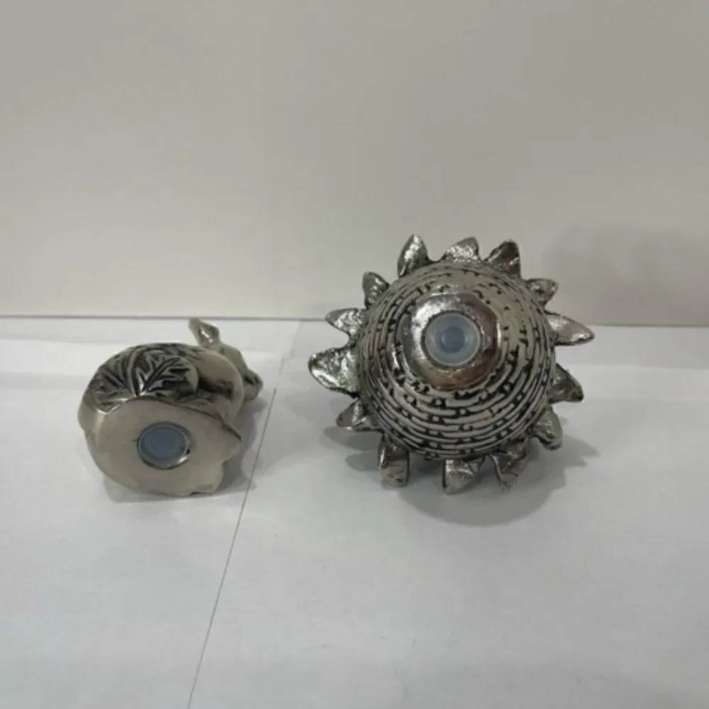 Silver Plate Bunny Rabbit Flower Basket Salt Pepper Set Unsigned The basket is 4